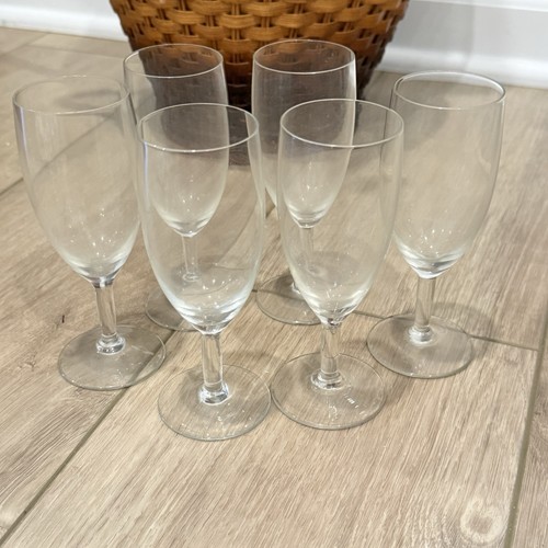 Vintage clear glass wine - clear,